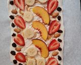 Foto del paso 5 de la receta: Tableta helada saludable de yogur griego y frutas de estación