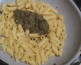 Foto del passaggio 5 della ricetta #598 Pennette rigate con crema di carciofi e crumble di noci e parmigiano 🌿🥜🧀