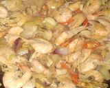 Foto langkah ke 5 dari resep Udang saus tiram.