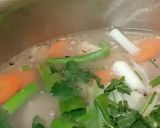 Foto langkah ke 3 dari resep Sup Ayam Halia (Malaysia).