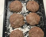 A picture of step 3 of Pork patty with curry sauce.
