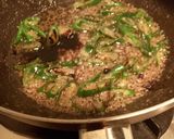 Foto langkah ke 2 dari resep Soun Kecap Cabe Hijau.
