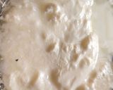 A picture of step 3 of Dahi vada.