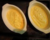 A picture of step 5 of Simple Baked Cheesecake for Parties.