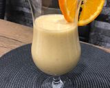 Banános-narancsos smoothie recept fázis 2 fotója