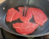 Foto del paso 1 de la receta: Filetes de ternera en salsa