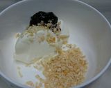 A picture of step 1 of Apple Sandwich With Avocado And Blueberry Cream Cheese.