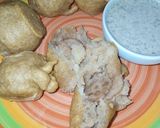 A picture of step 12 of Potato Lotus Balls.