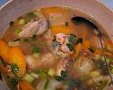 Foto langkah ke 6 dari resep Sop Ayam dan sayur (Bisa untuk menu MPASI).