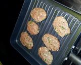 A picture of step 5 of Kefta Kabob.