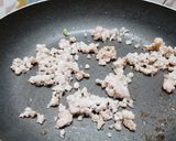 Hình bước làm 1 của món Cà tím xào thịt