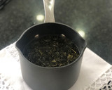 Foto del paso 3 de la receta: Día agotador? Dolor de cabeza? Té verde con cúrcuma y pimienta para recuperar fuerzas 💪💪