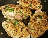 A picture of step 5 of Crab, Spinach, Mushroom, & Parmesan Chicken.
