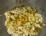 A picture of step 3 of Masala maggie.