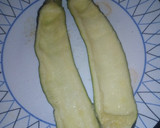 Foto del paso 2 de la receta: Calabacines rellenos de jamón cocido y queso al microondas