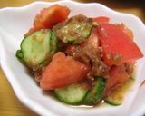 A picture of step 5 of Tomatoes Dressed with Umeboshi Pickled Plums and Bonito Flakes.