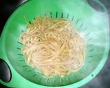 A picture of step 2 of Cheesy Pasta!.