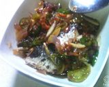 Foto langkah ke 4 dari resep Ikan sarden masak tauco.
