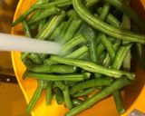Foto del paso 1 de la receta: Judías verdes y zanahoria salteadas con jamón