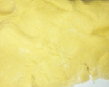 A picture of step 4 of Butter cookies.