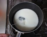 A picture of step 2 of Fragrant Earl Grey Latte.