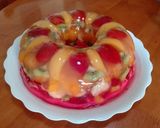 Foto del paso 5 de la receta: Torta gelatina con frutas 🍌🍓🍈😋