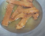 A picture of step 9 of Ribbon Pakodas.