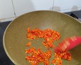 Foto langkah ke 2 dari resep Tumis Pare Sambal Telur.
