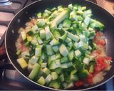 Foto del paso 2 de la receta: Zapallitos revueltos