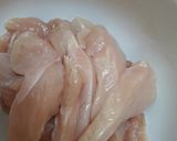 Foto del paso 3 de la receta: Pechugas de pollo en salsa de perejil