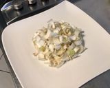 Une image de l'étape 4 de Salade d'endives tomates et courgette râpée à la mortadelle.
