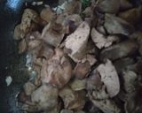 A picture of step 3 of Chicken liver fry.