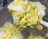 Hình bước làm 5 của món Cải Thảo Xào Trứng