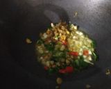 A picture of step 2 of Kachchi Haldi Ki Sabji.
