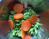 รูปขั้นตอนการทำที่ 3 ของ East meet West: Penné romanesco and wild mushroom with ketchup sauce