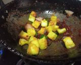A picture of step 6 of Dry Chilli Paneer.