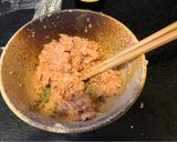 蒜味水煎包的食譜步驟2照片