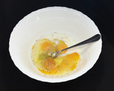 Foto del paso 3 de la receta: Omelette de puerro y queso