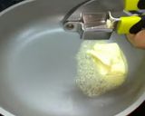 A picture of step 3 of Alfredo fettuccine pasta.