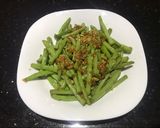Foto langkah ke 4 dari resep Tumis Buncis Bawang Putih.