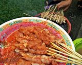 Foto langkah ke 3 dari resep Sate ayam pedas.
