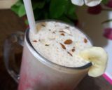A picture of step 3 of Banana 🍌 and dates milk shake 😋.