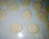 A picture of step 3 of Soft maandazi.