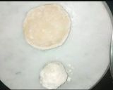 A picture of step 3 of Paneer paratha or amritsari paratha.