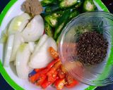 Foto langkah ke 2 dari resep Ayam lada hitam pedas.
