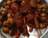 Foto langkah ke 4 dari resep LOBSTER & KERANG SAUS PADANG.