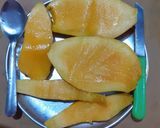 A picture of step 1 of Mango Smoothie.