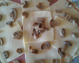 Foto del paso 3 de la receta: Pizza de jamón, queso y champiñones