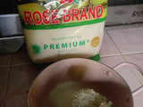 Bola air kelapa isian mochi