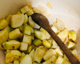Foto del paso 2 de la receta: Keto - Sopa crema de zucchini fácil, económica y rápida